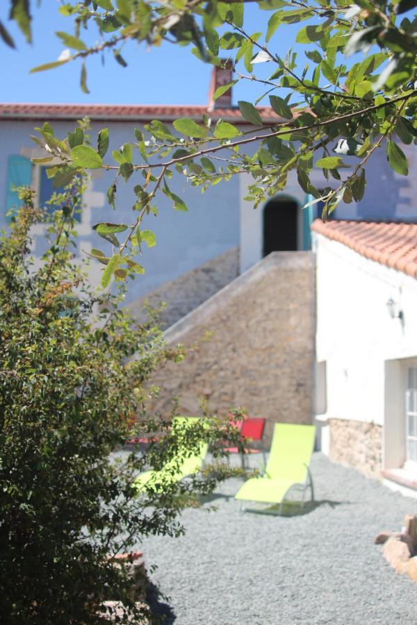 Apartamento L Entredeux Saint-Viaud Exterior foto