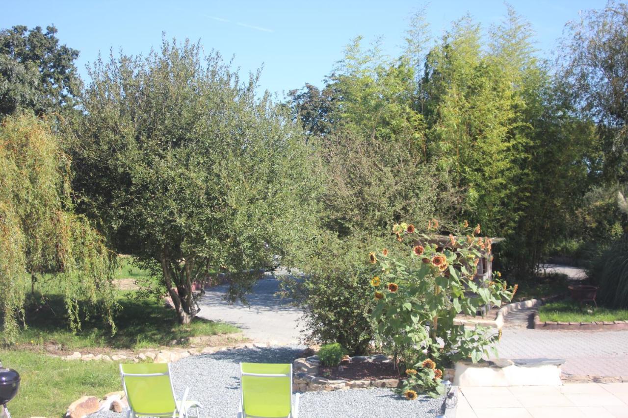 Apartamento L Entredeux Saint-Viaud Exterior foto